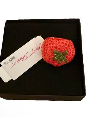 Betsey Johnson Red Tomato Cocktail Ring with Green Leaf Size 7.5